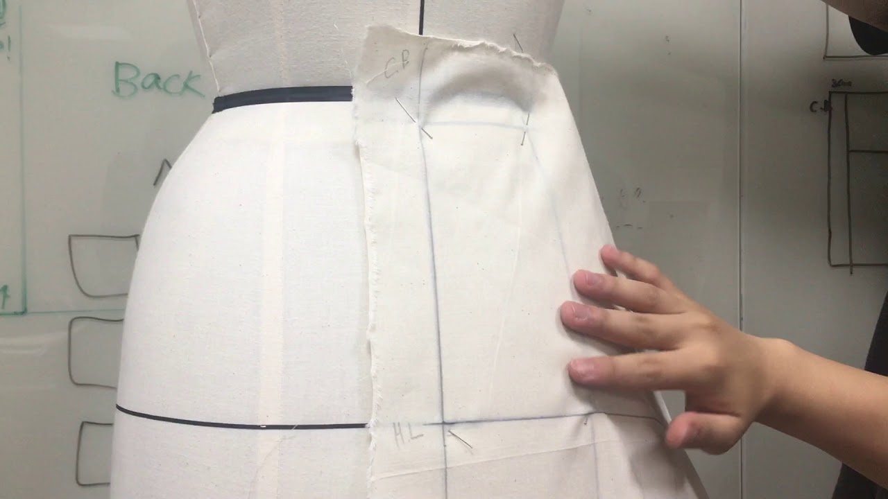 G048  뒷판 센터 핀 고정 및 가위분 자르기