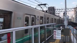 東京メトロ南北線9000系急行日吉行き新丸子駅通過