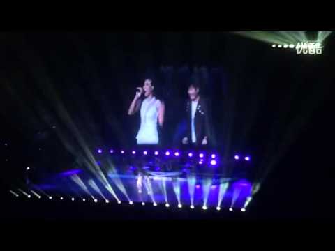 Assista a A-Lin/孙楠-命中注定 (Live) 2015-10-31 声呐Sonar世界巡回演唱会广州站 no YouTube