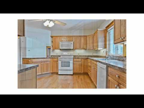 685 E Main St., Yarmouth, ME home video tour