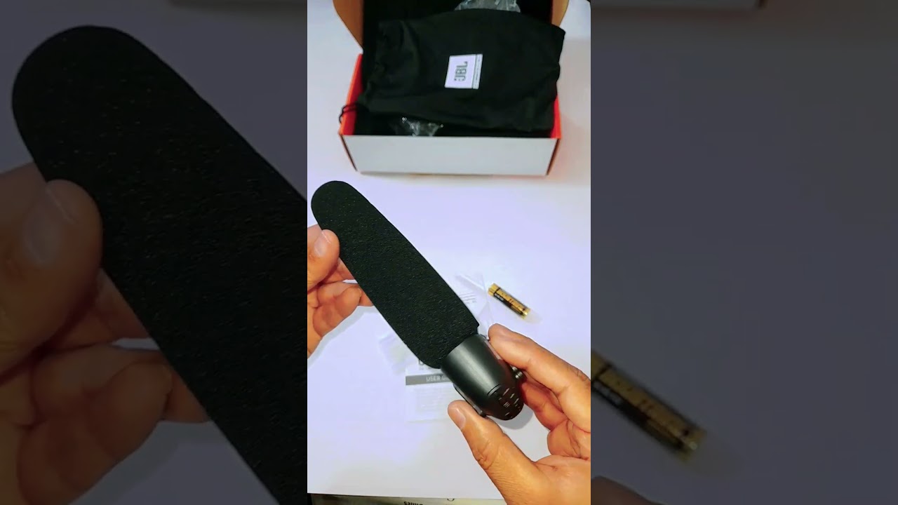 JBL Commercial On-Camera Shotgun Microphone