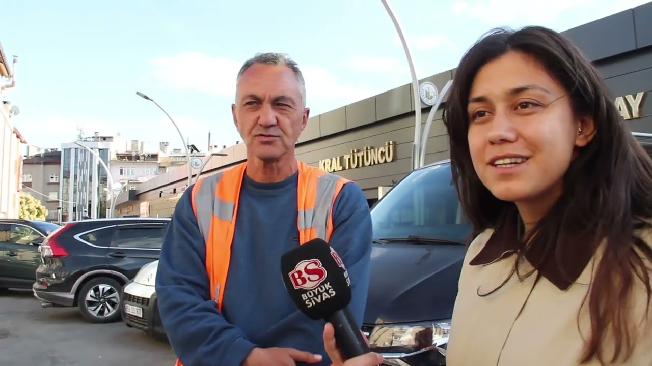 Hindistan trafiğini aratmayan Sivas trafiğinde vatandaş isyan etti!