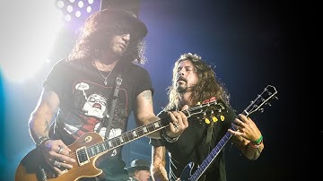 Foo Fighters and Guns and Roses - It