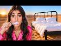 قضيت ٢٤ ساعة في سرير وسط الصحراء | أغرب فندق ! 😭