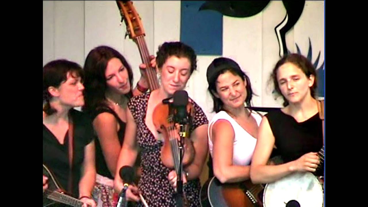 Uncle Earl "Raise A Ruckus" July 16, 2005 Grey Fox Bluegrass Festival