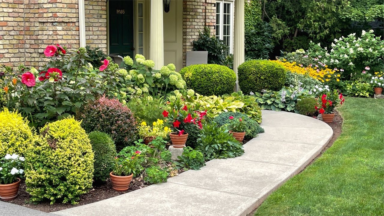 Garden Tour 2022 May through September Blooms YouTube