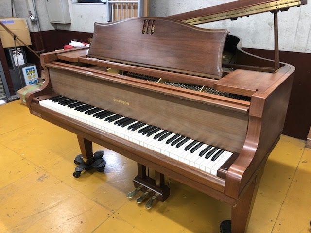 中古ピアノ　ディアパソン132TW 木目 すごく音色もキレイで、もうこれしかない（中古ピアノ/ディアパソン