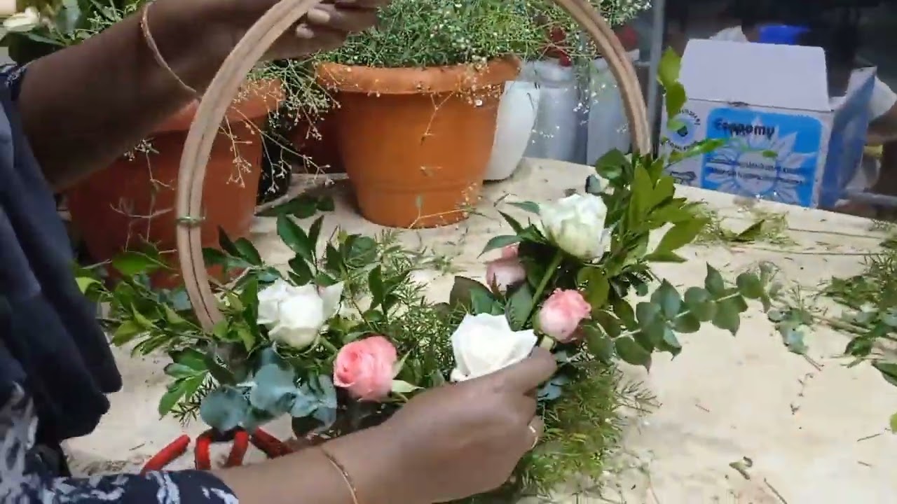 How to make Wedding Flower Girls Bouquet in Ring Model.