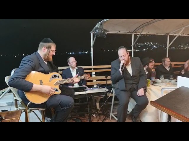 בדינר על ספינה 🛥🛥🌊