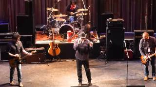 Celebrity LIGHT OF DAY 2016 DRAMARAMA performs ANYTHING ANYTHING at PARAMOUNT THEATRE 01/16/16 Profile