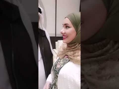 مع الشاعرة الدكتورة هنادي الهاجري في حفل تدشين كتاب السرايات للمهندس الأستاذ الفنان اخوي عيسى هجرس