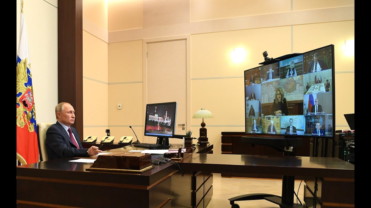 Владимир Путин предложил для борьбы с COVID-19 использовать наработки ФЦК и Росатома