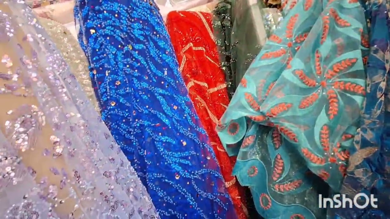 *الفيديو الثاني من شارع منصور 🛣️ مخاوير وأقمشة رائعة جداً 👗🧵 بأسعار مناسبة 💸✨مكة المكرمة 