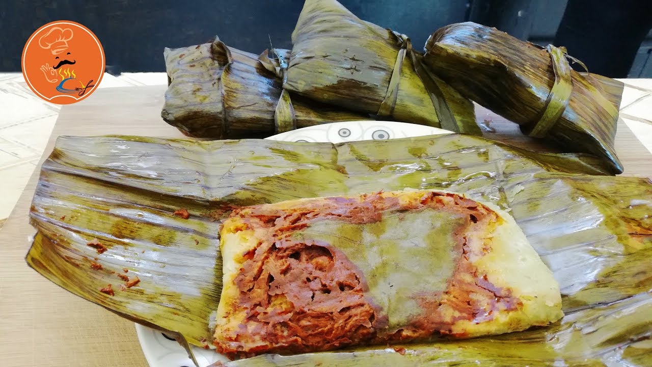 Tamales de Mole en hoja de plátano - YouTube