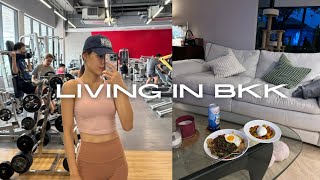 Living in BKK | cooking at home , new hair cut