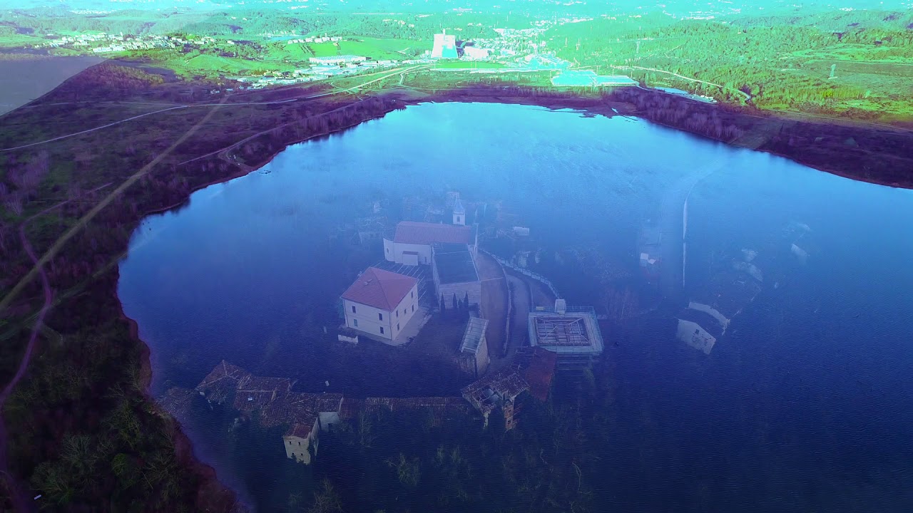 la ghost town di castelnuovo de sabbioni  drone view