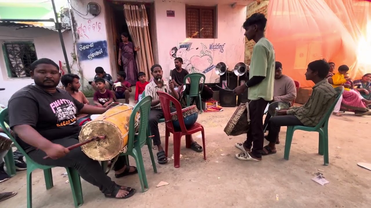 Raja Khariar mob : 8114816752