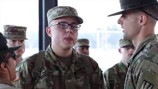The United States ARMY OLD Basic Combat Training PICK UP