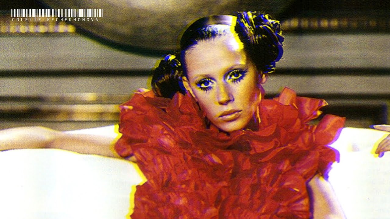 Back to the 00s : COLETTE PECHEKHONOVA