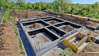 Casă la roșu nZEB ! ( Cum se face fundatia + imprejmuire tern )