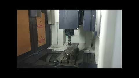 makino double pallet vmc machine