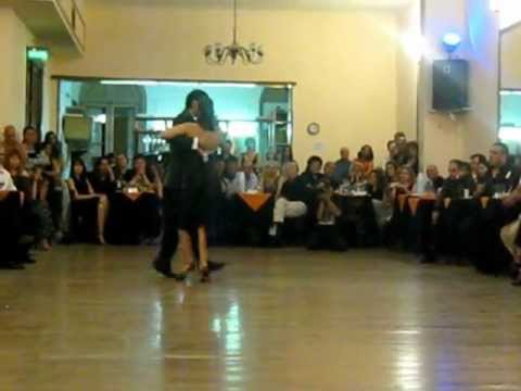 Facundo de la Cruz y Paola Sanz ( J. Darienzo) No Mientas - La Nacional