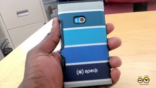 Speck Fitted for Nokia Lumia 900 Case Review screenshot 5