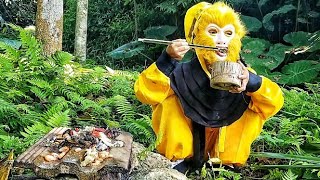 Sun Wukong life primitive episode 6 I Sun wukong catches fish to grill and eat very deliciously