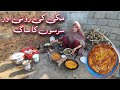 Makkai ki rooti or sarso ka sagg k sat gaon ma nashta | Village life vlog Pakistan