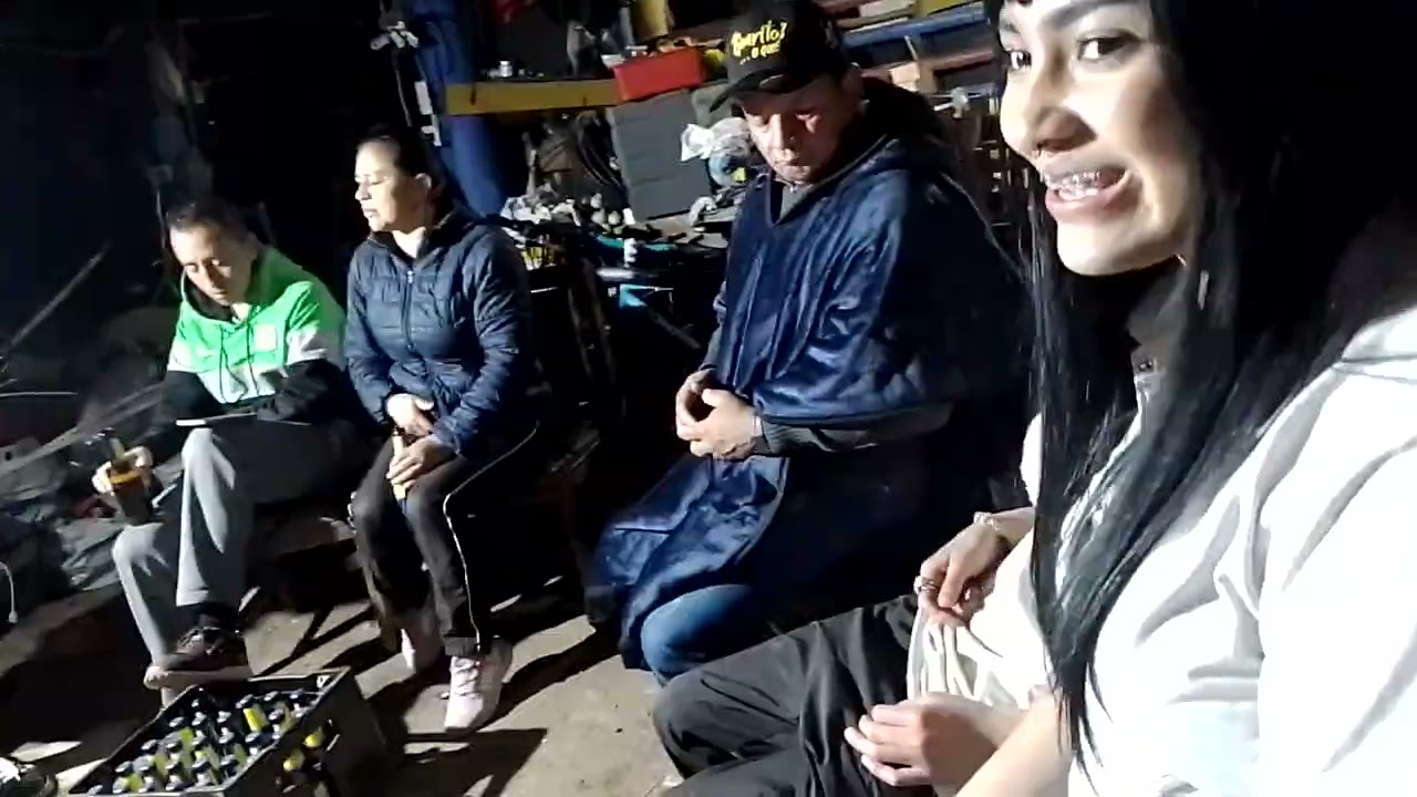 Recordando a el cantante que murió hoy sábado 10 de enero mi madrina estaba triste 😭