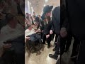 סרטון נדיר, מנהיג הדור הרב לנדו ראשו בשמיים ורגליו מוצב ארצה - תכונות של רועה ישראל