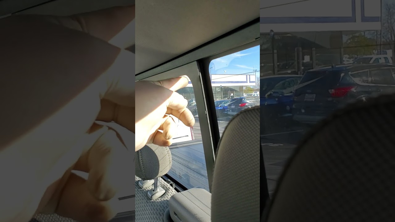 Пример утечки заднего стекла Ford F Series 