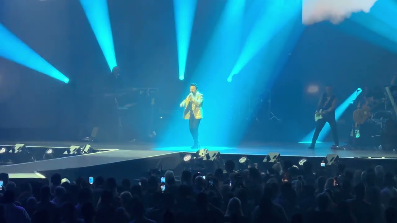 Tarkan LIVE in Ahoy Rotterdam | 4 Nisan 2025 - Sevdanın Son Vuruşu (The Final Blow of Love)