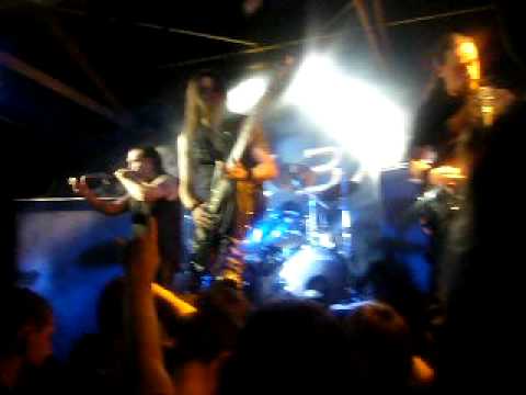 BLAZE BAYLEY - WHILE YOU WERE GONE - LIVE@BIG BASH...