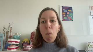 Slikken Van Een Boterham Kiezen Van Elkaar