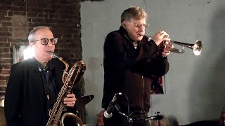 Gary Smulyan / Joe Magnarelli  'Three And One' (Thad Jones)  Live at Alias Coffee, Troy,  NY