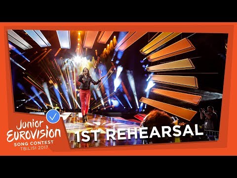 ITALY 🇮🇹 - EXCLUSIVE REHEARSAL FOOTAGE - MARIA ISIDE FIORE - SCELGO - JUNIOR EUROVISION 2017
