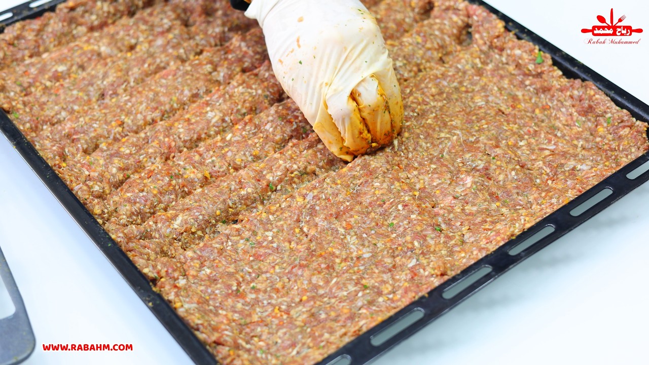 صينية كبابة في الفرن وصفة دافئة لسفرة رمضان