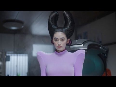 賀来賢人、宇宙人・八木莉可子の出現に困惑 レバテック新TVCM＆メイキング・インタビュー