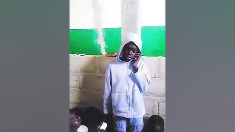 قرآن كريم بصوت جميل جداً من طفل أفريقي    ربي يحميك 🙌