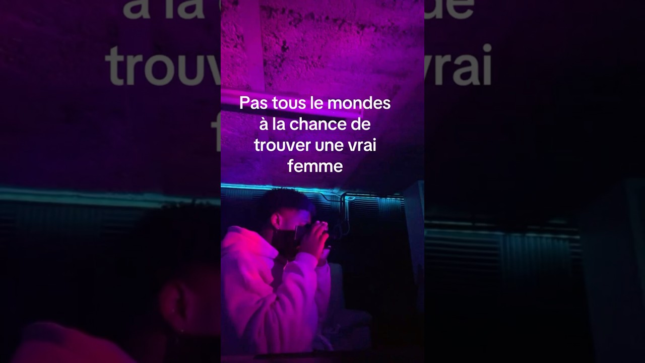 Femme fatal ￼dispo sur tous les plateformes 