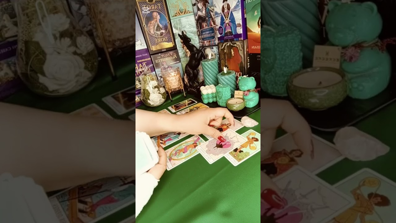 “قلبه يشتعل بنار الفراق… يشتاقك بصمت بين الحنين والدموع… ويعود باعتذار .. رسالة 💌 من شخص بالك 🔮🧠