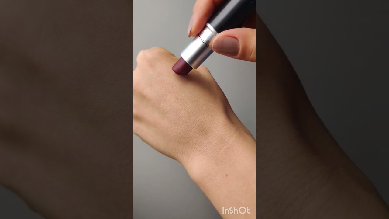 Batom Diva | MAC Cosmetics