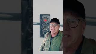 LED Traffic light problem in a blizzard      #flagstaff #snowplow #snowplowdriver #Colonelmann