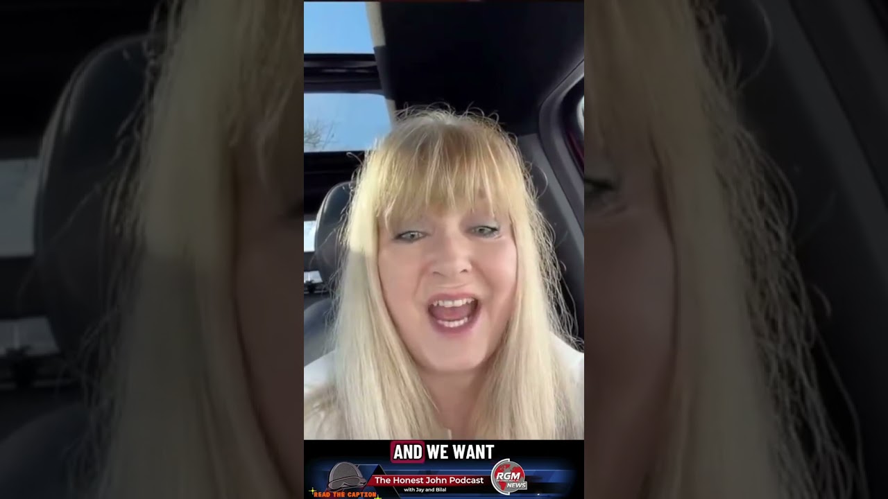 Tara Kyle Maines on how she keeps things so organic with massive social media following?! #Music