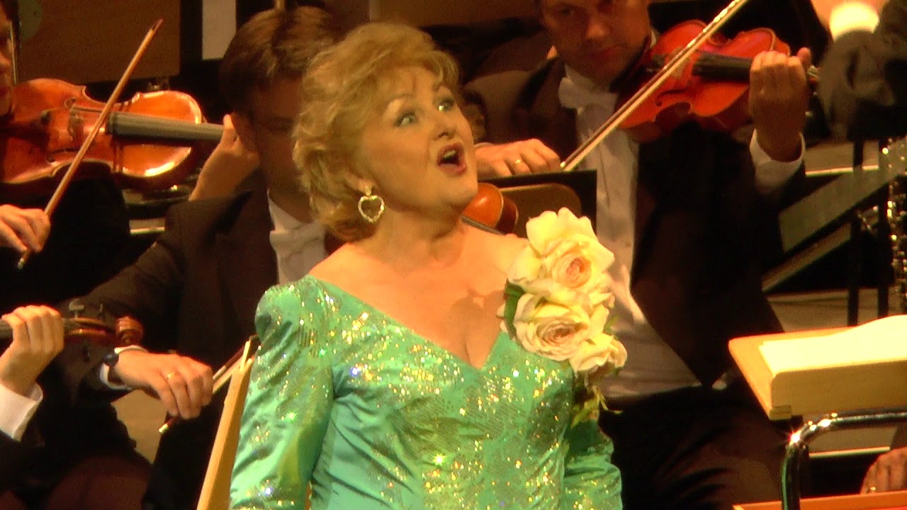 EDITA GRUBEROVA Mozart, Verdi, Bellini (Sonnambula) 2018