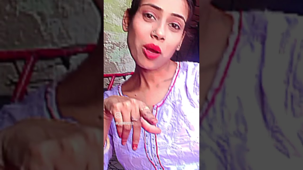 আখো মে হে উসকা চেহরা ইয়াদো মে হে উসকা পেহেলা 