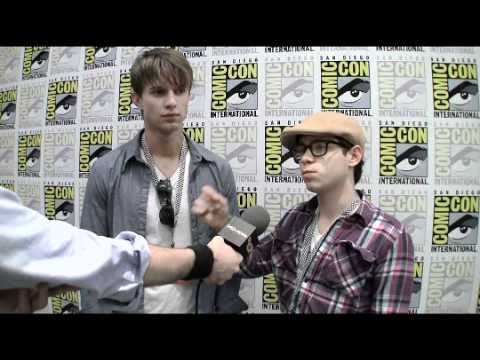 Tower Prep - Comic-Con 2010 Exclusive: Ryan Pinkston and Drew Van Acker