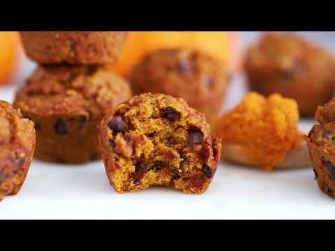 Mini Pumpkin Chocolate Chip Muffins