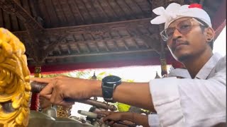 Ngeriong Topeng Tua [GAMELAN CAM]